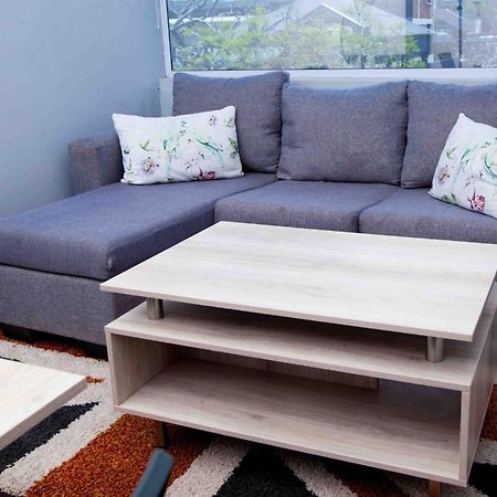 Jft Self Catering Units Bed and Breakfast East London Eksteriør billede